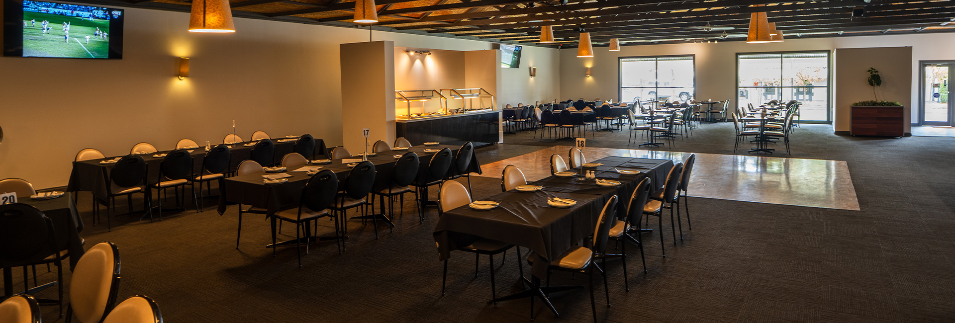 Lyndoch-Hotel-Barossa-Valley-Local-Country-Pub-Dining-Bistro-Family-Meals