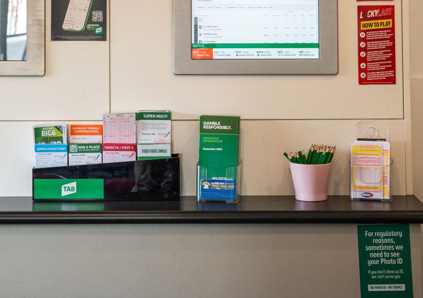 lyndoch-hotel-punters-corner-front-bar-tab-gaming-keno-racing